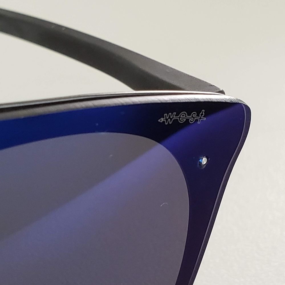 Mulco Blue Mirror Ultra-lightweight Sunglasses - Picture 4 of 9